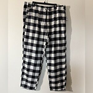 Old Navy Men’s Plaid Pajama Pants XXL